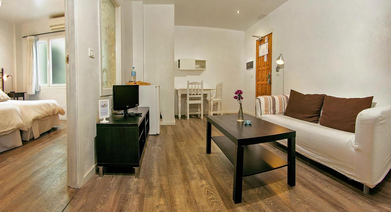 Apartamentos Adjovimar Los Llanos De Aridane Εξωτερικό φωτογραφία
